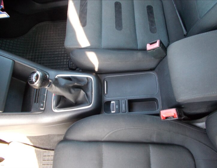 Volkswagen Tiguan SUV / Terénní 2,0 l 103 kw