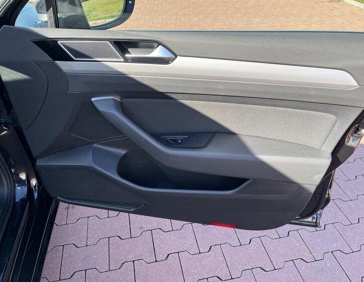 Volkswagen Passat Kombi 2,0 l 110 kw