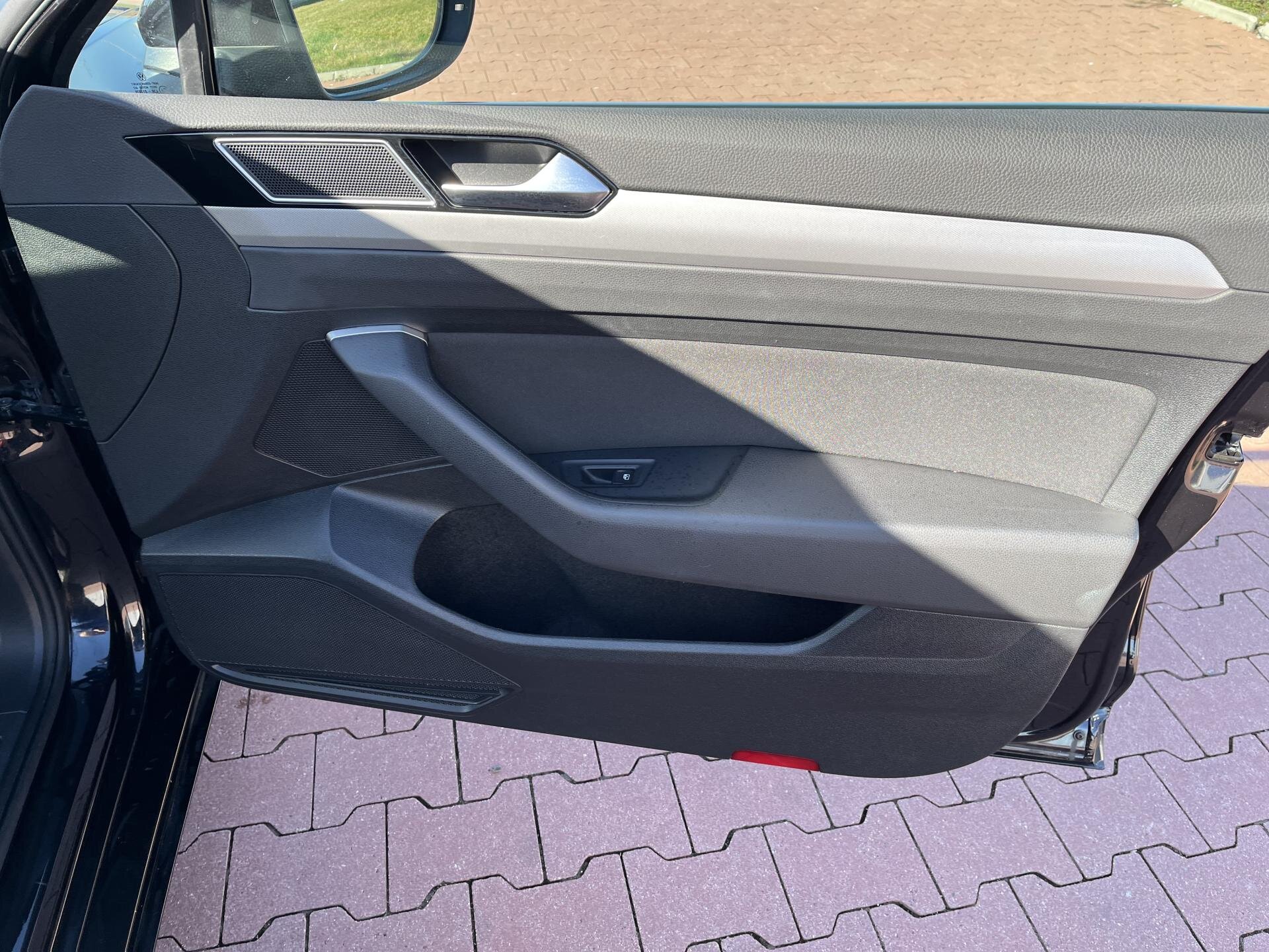 Volkswagen Passat Kombi 2,0 l 110 kw