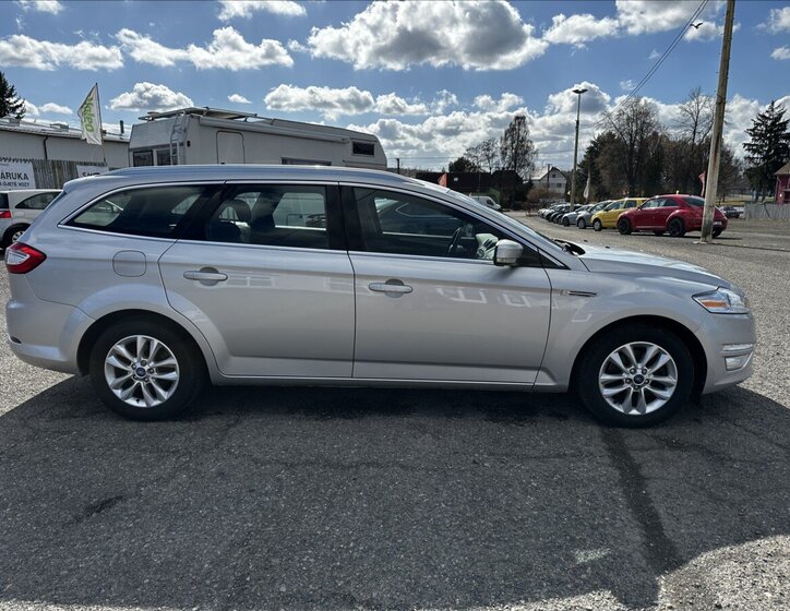Ford Mondeo Kombi 2,0 l 103 kw
