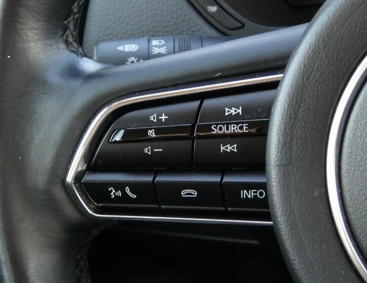 Mazda CX-60 SUV / Terénní 2,5 l 141 kw