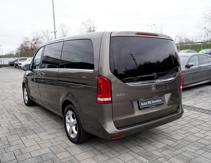 Mercedes-Benz Třídy V MPV 2,1 l 140 kw