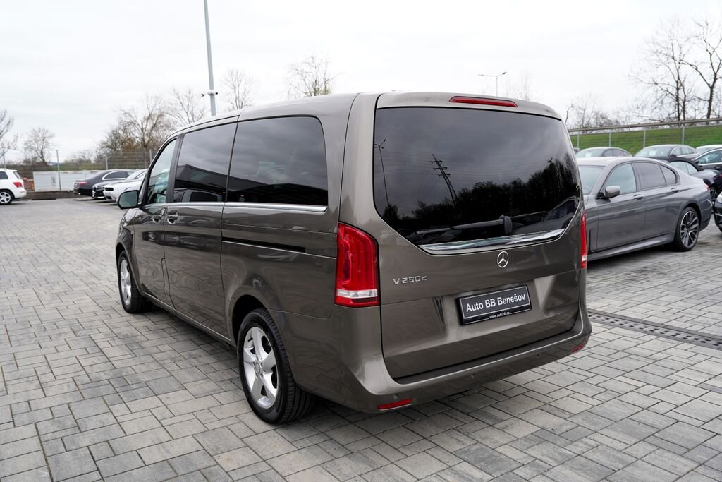 Mercedes-Benz Třídy V MPV 2,1 l 140 kw