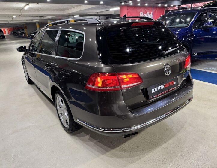 Volkswagen Passat Kombi 2,0 l 103 kw