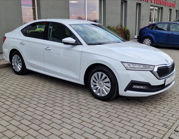 Škoda Octavia Liftback 999,0 81 kw