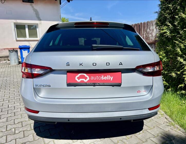 Škoda Superb 4