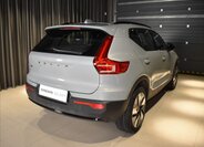 Volvo EX40 SUV / Terénní 0,0 185 kw