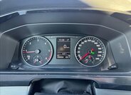 Volkswagen Multivan 14