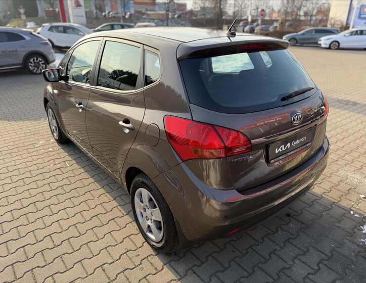 KIA Venga MPV 1,4 l 66 kw