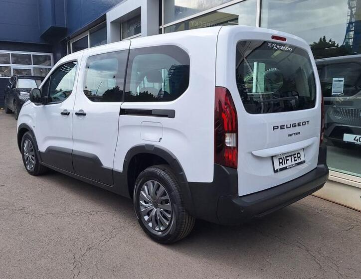 Peugeot Rifter 4