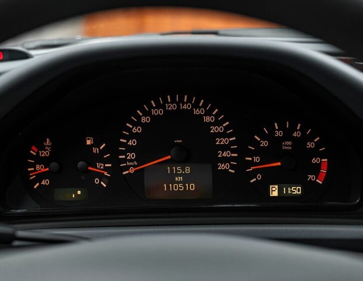 Mercedes-Benz CLK Kupé 4,3 l 205 kw