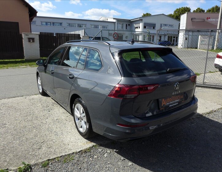 Volkswagen Golf Kombi 2,0 l 85 kw