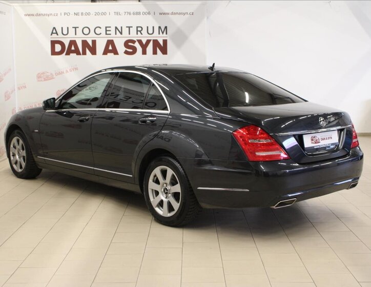 Mercedes-Benz Třídy S Sedan / Limuzína 3,0 l 190 kw