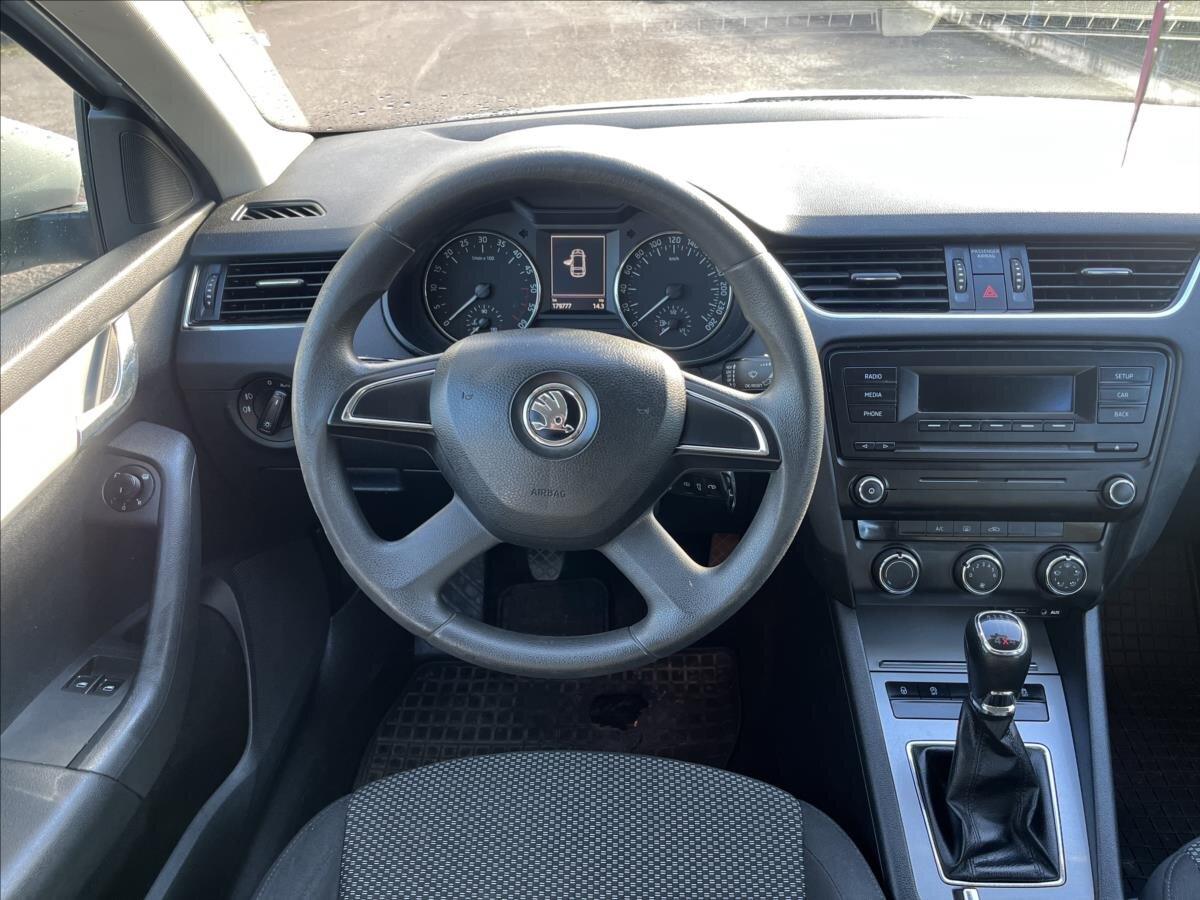 Škoda Octavia Kombi 1,6 l 77 kw