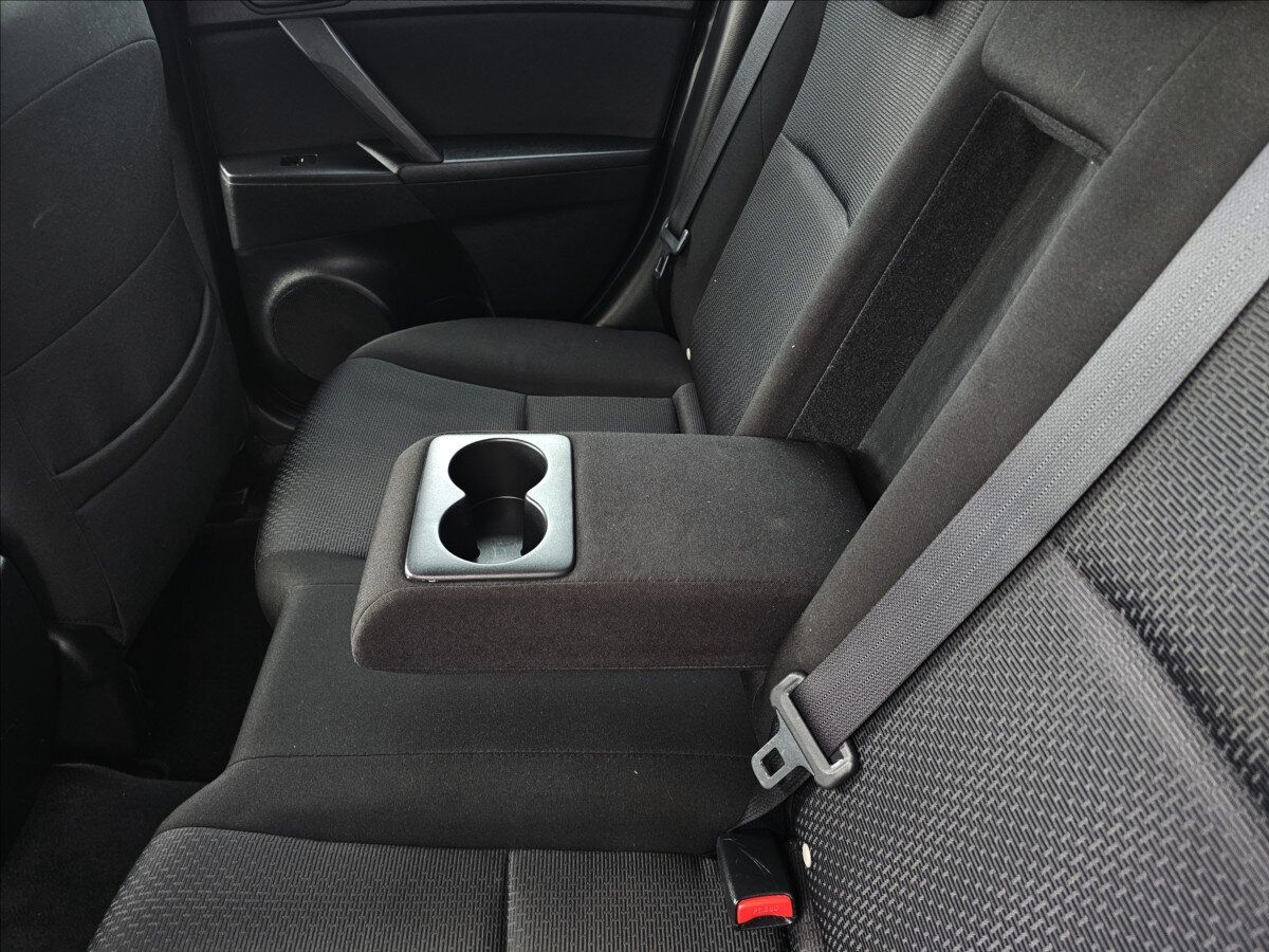 Mazda 3 Hatchback 1,6 l 77 kw