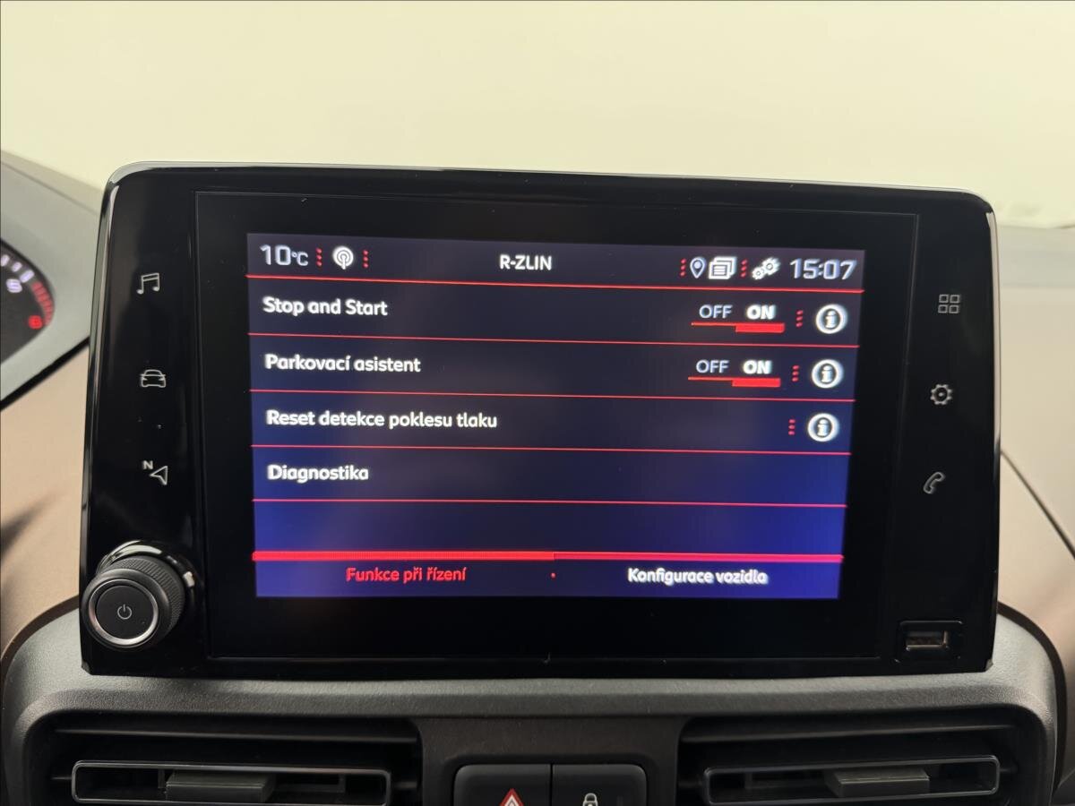 Peugeot Rifter MPV 1,5 l 96 kw