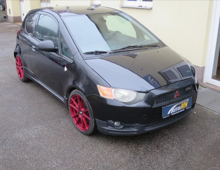 Mitsubishi Colt 4
