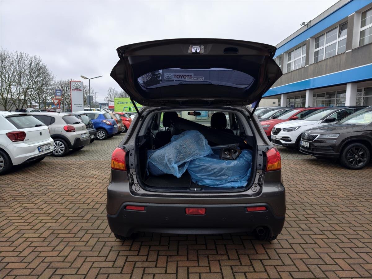 Mitsubishi ASX SUV 1,6 l 86 kw