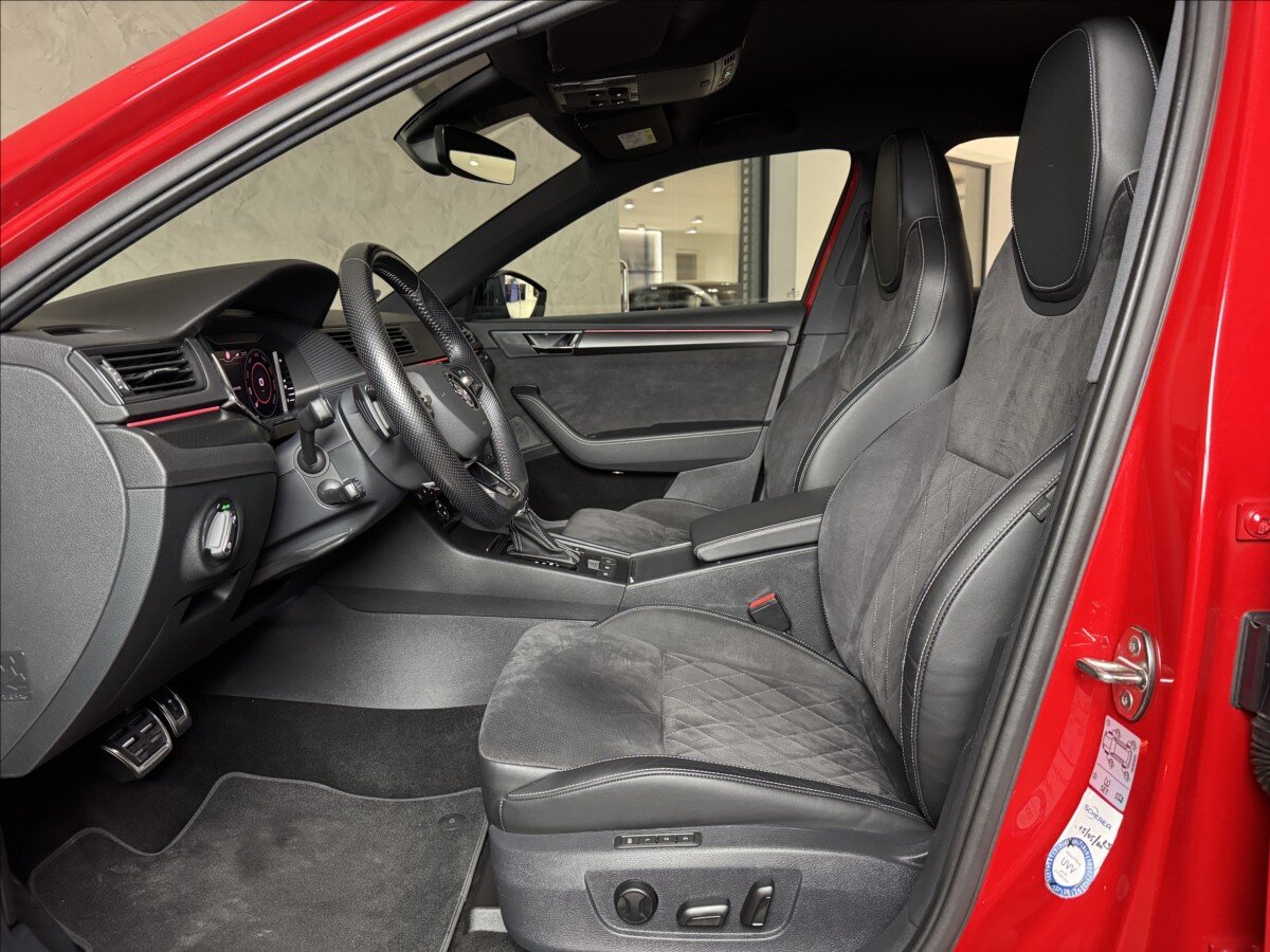 Škoda Superb Kombi 1,5 l 110 kw