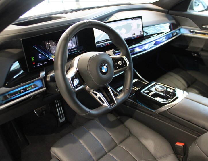 BMW Řada 7 Ostatní 3,0 l 210 kw