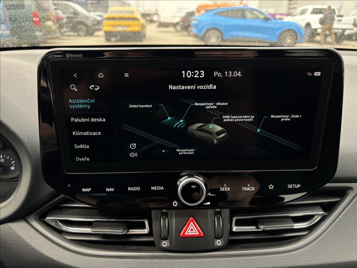 Hyundai i30 Kombi 998,0 88 kw