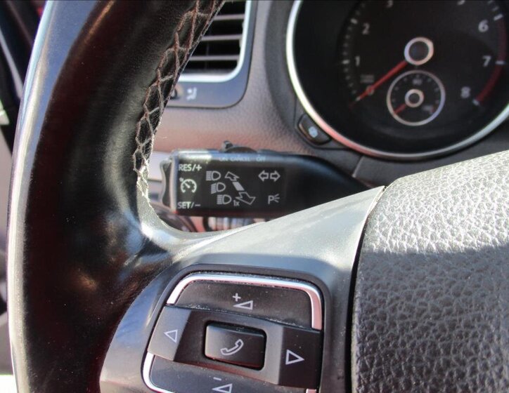 Volkswagen Golf Kombi 1,4 l 90 kw