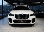 BMW X5 SUV 3,0 l 290 kw