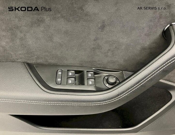 Škoda Superb Kombi 2,0 l 147 kw