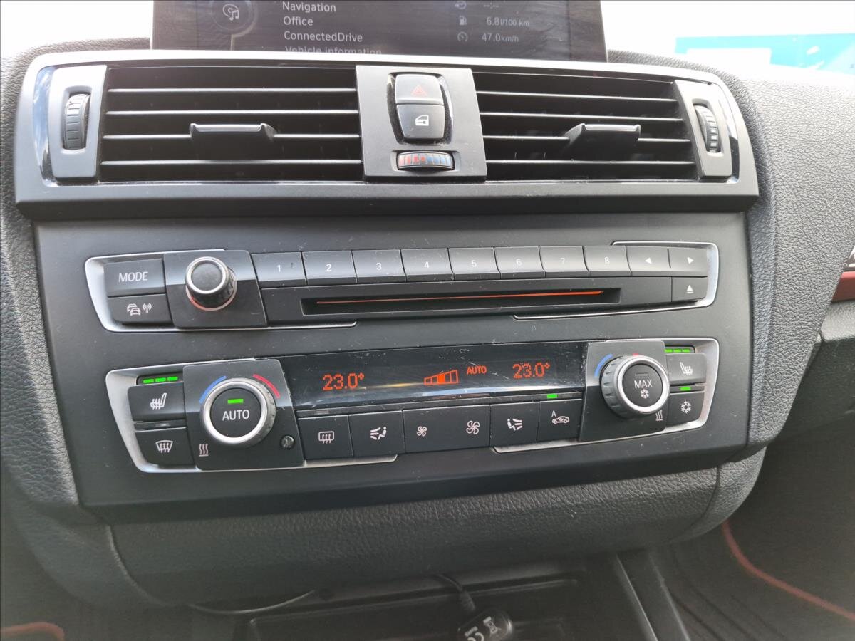 BMW Řada 1 Hatchback 2,0 l 135 kw