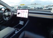 Tesla Model 3 Sedan 0,0 377 kw