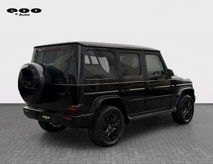 Mercedes-Benz Třídy G SUV 0,0 432 kw