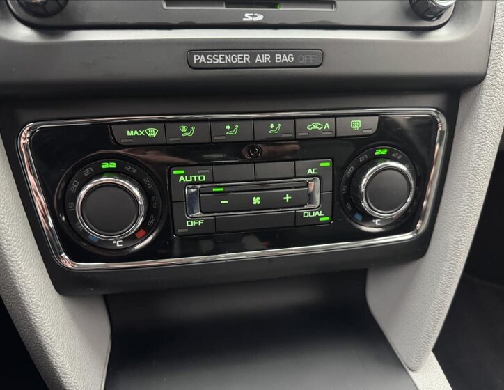 Škoda Superb Kombi 2,0 l 103 kw