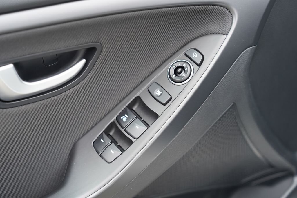 Hyundai i30 Kombi 1,6 l 99 kw