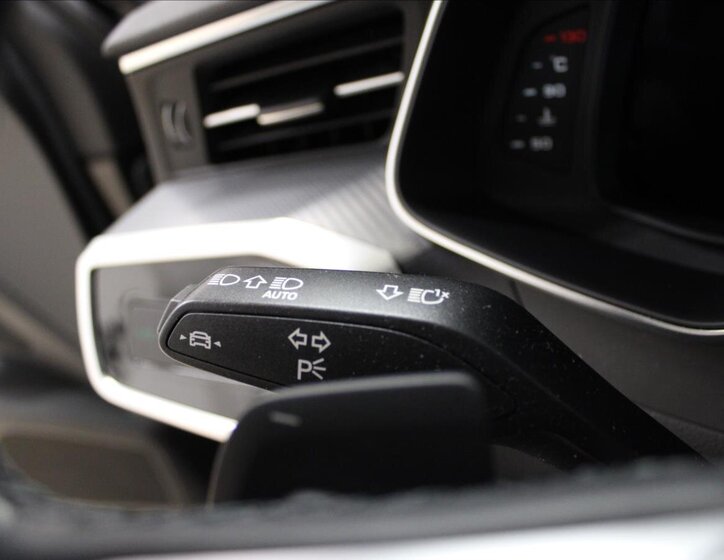 Audi A6 Kombi 3,0 l 180 kw