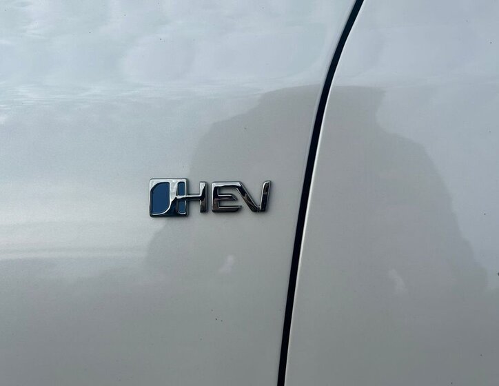 Dongfeng Ostatní MPV 1,5 l 180 kw