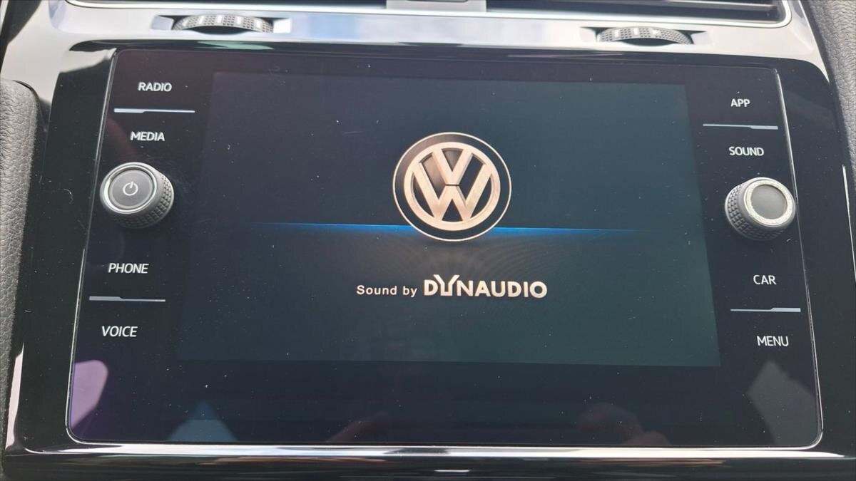 Volkswagen Golf Hatchback 1,4 l 110 kw