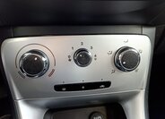 Lancia Delta Hatchback 1,6 l 88 kw