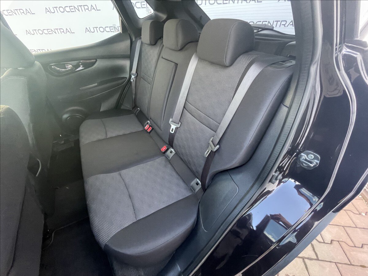 Nissan Qashqai SUV / Terénní 1,2 l 85 kw