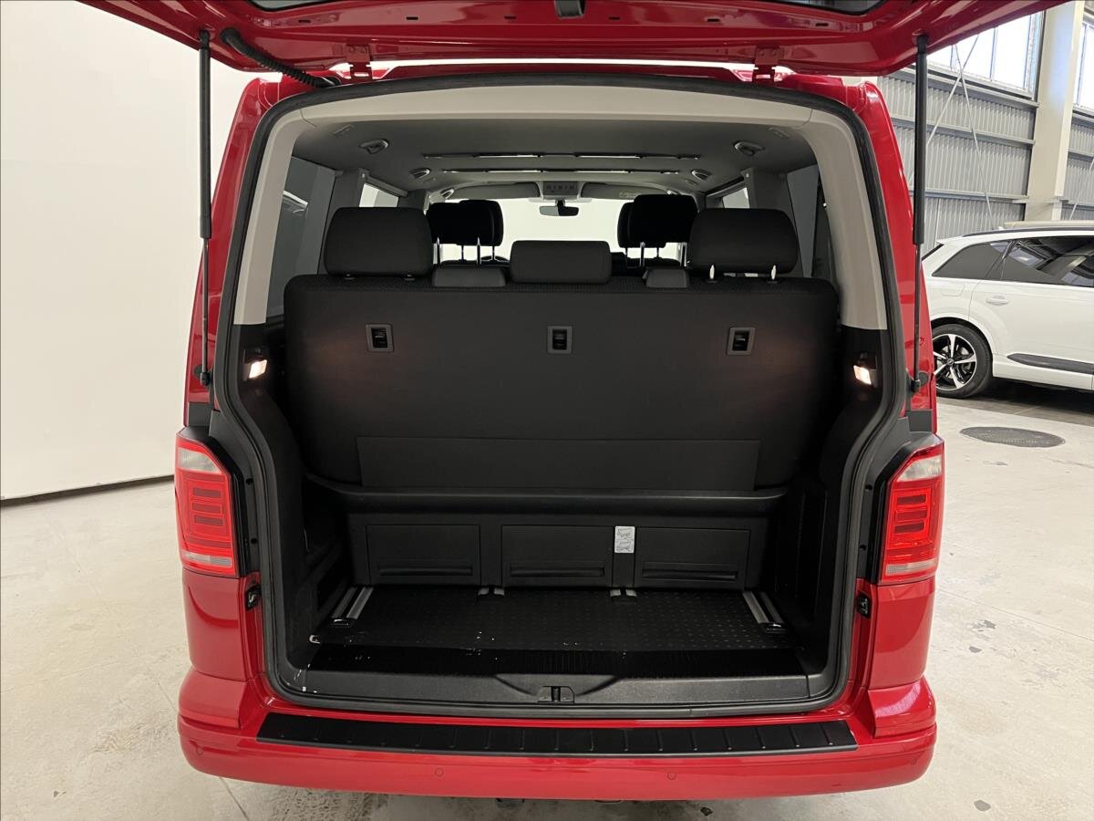 Volkswagen Multivan MPV 2,0 l 110 kw