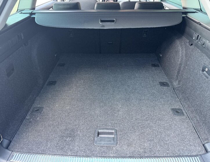 Škoda Superb Kombi 2,0 l 110 kw