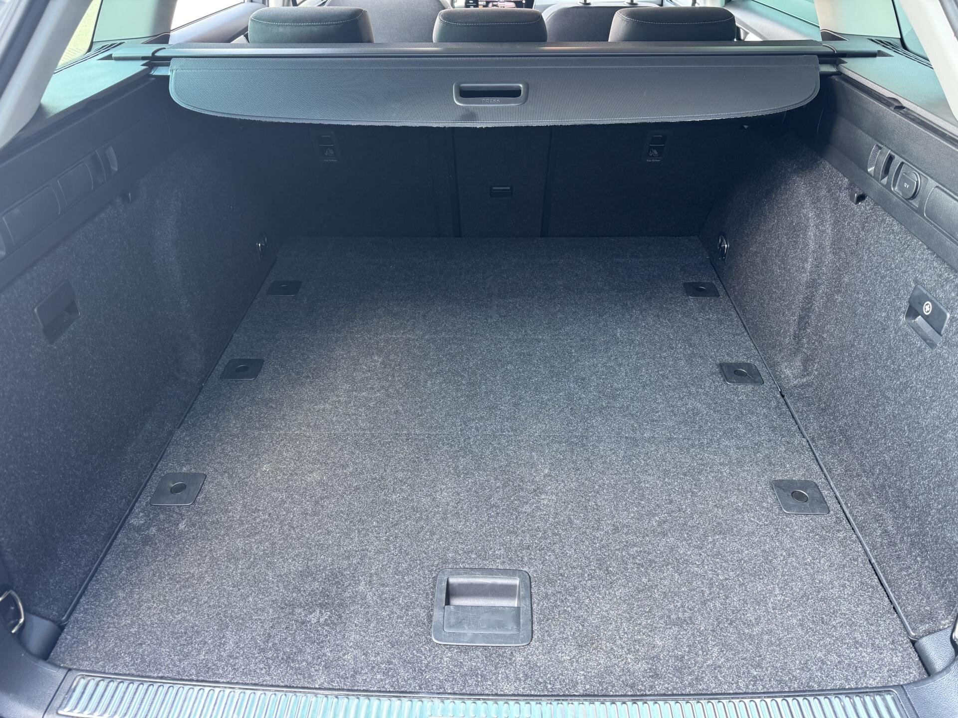 Škoda Superb Kombi 2,0 l 110 kw