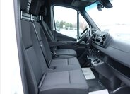 Mercedes-Benz Sprinter 13