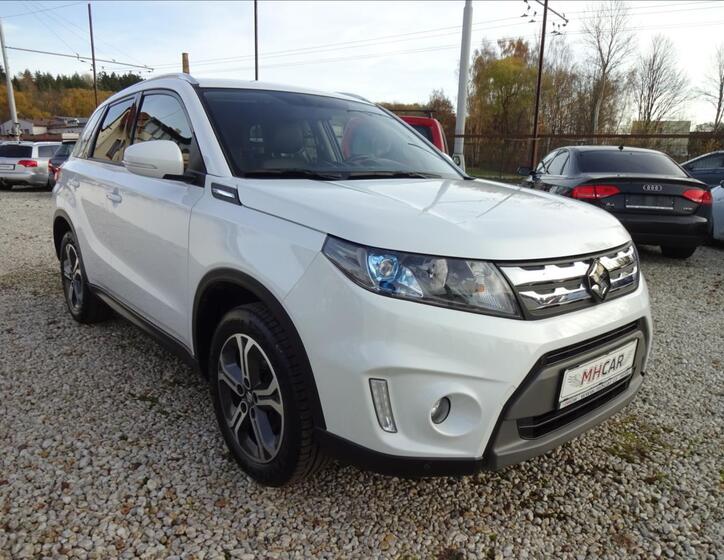 Suzuki Vitara 9