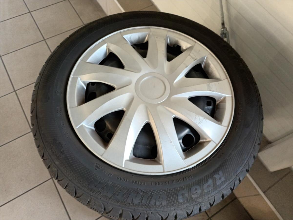 Škoda Rapid Hatchback 1,2 l 66 kw