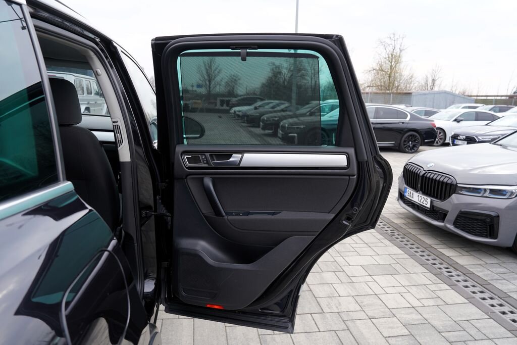 Volkswagen Touareg SUV / Terénní 3,0 l 176 kw