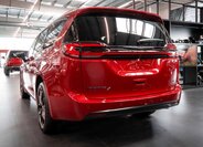 Chrysler Pacifica MPV 3,6 l 221 kw