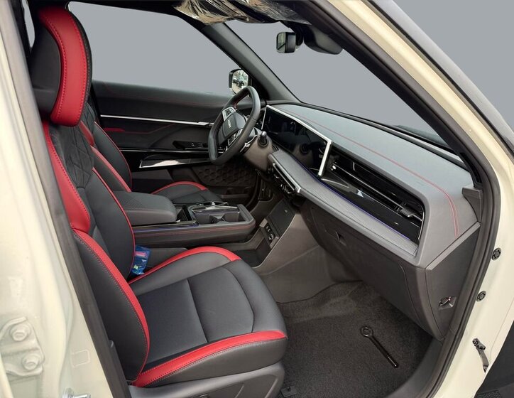 Ostatní Ostatní SUV 1,5 l 120 kw