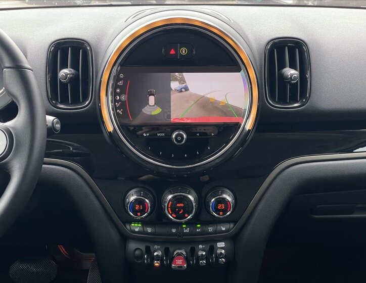 Mini Countryman SUV / Terénní 1,5 l 100 kw