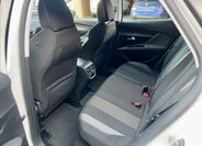 Peugeot 3008 SUV 1,2 l 96 kw