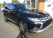 Mitsubishi Outlander 3